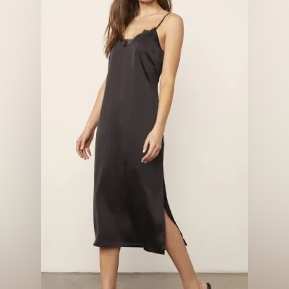 BB Dakota Black Satin Chemise